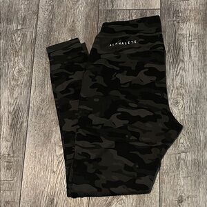 ALPHALETE JOGGERS